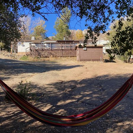 Villa Shirley Creek Retreat: A Mountain Oasis Wofford Heights Esterno foto